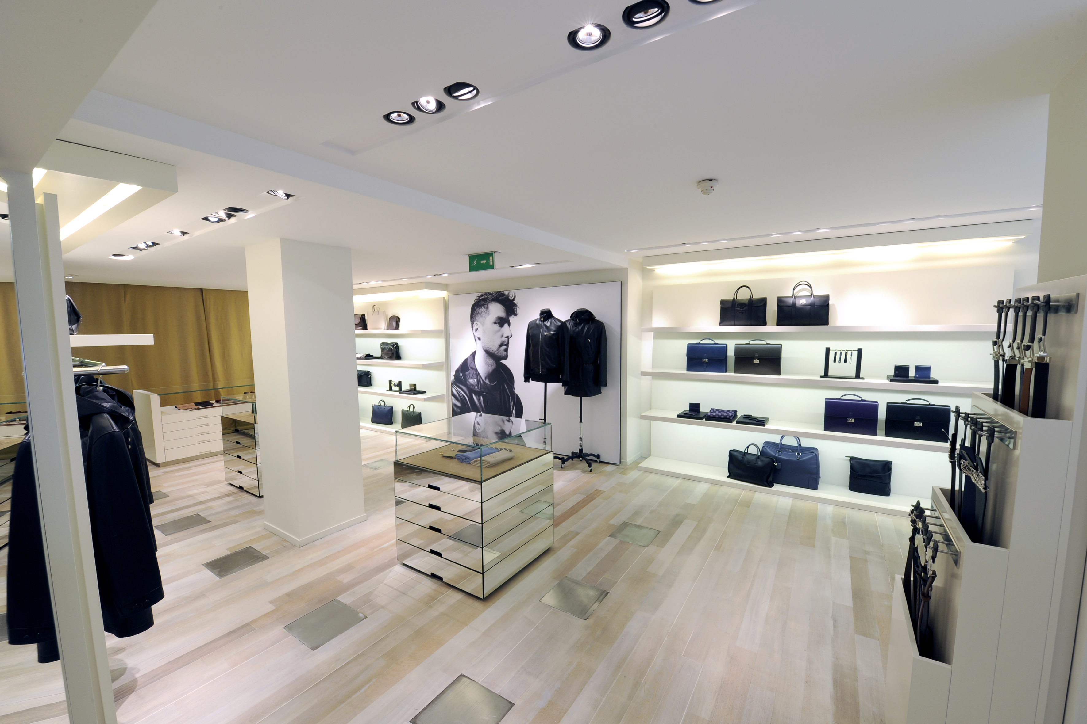 Tienda Loewe